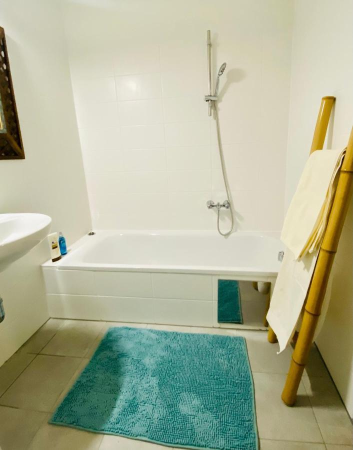 Cozy & Charming City Apartment Bécs Kültér fotó